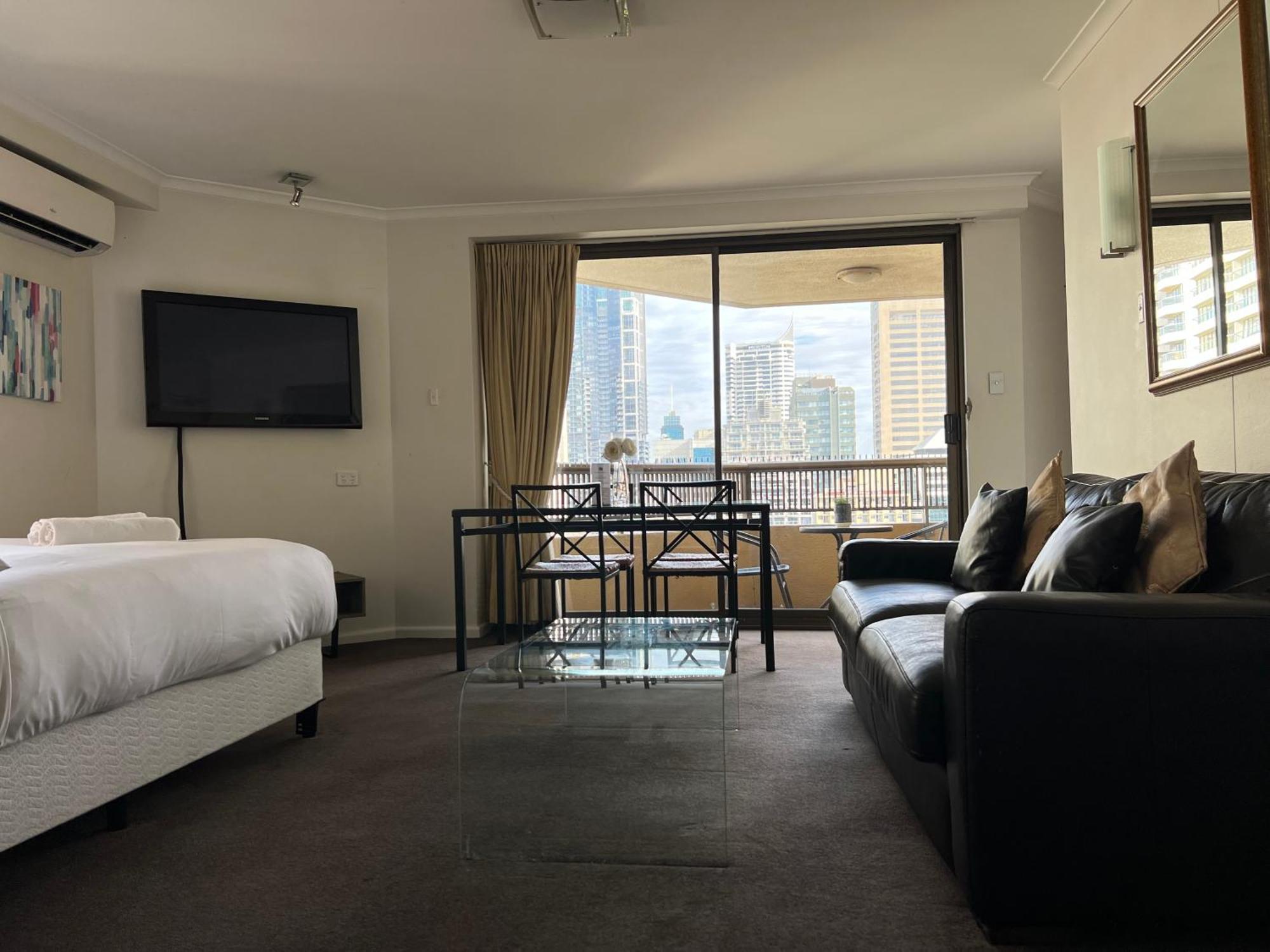Sydney Hyde Park Private Apartments By Paxsafe Eksteriør bilde