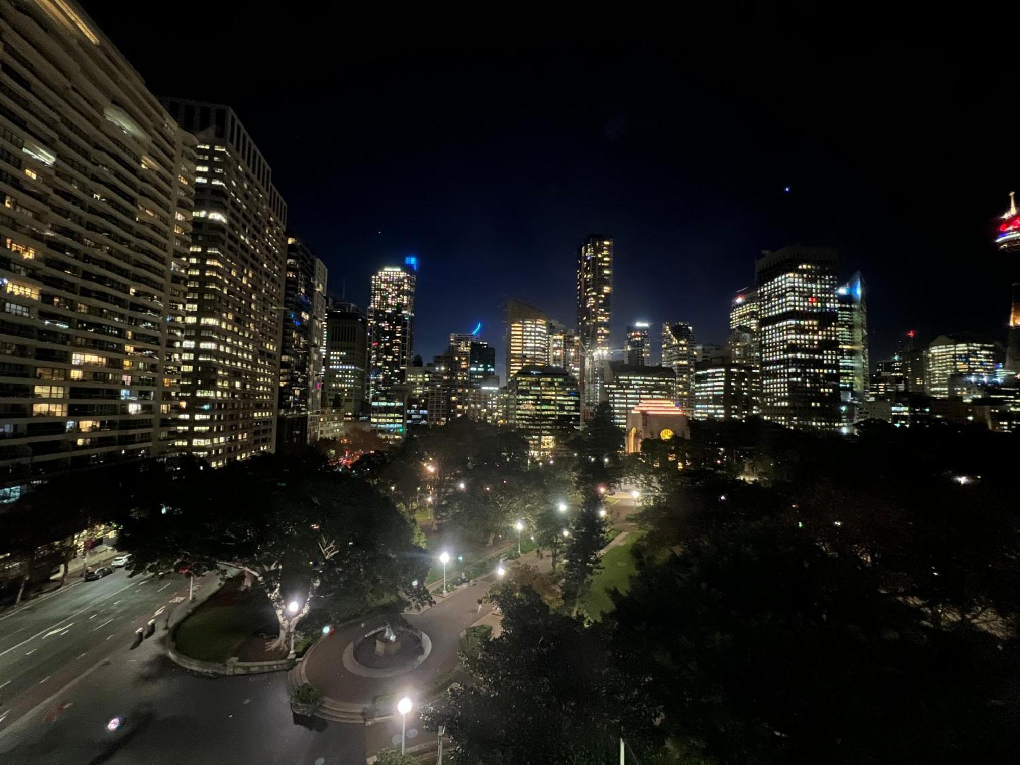 Sydney Hyde Park Private Apartments By Paxsafe Eksteriør bilde